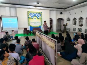Polsek Mojoroto Gelar Sosialisasi Pencegahan Bullying di Ponpes Kedunglo Al Munadhdhoroh Kota Kediri