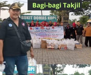 Menyemarakan Bulan Suci Ramadhan 1445 Hijria / Tahun 2024 Masehi, DPC KORAK GRESIK Bagian 1.100 Paket Takjil.
