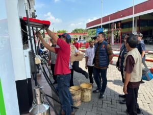 Jelang Lebaran Polresta Sidoarjo Gandeng UPT Metrologi Cek Sejumlah SPBU