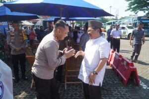 Wujudkan Rasa Aman Lancar, Kapolres Pasuruan Bersama Bupati Lepas Mudik Gratis