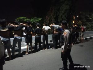 Patroli Polsek Mojoroto Berhasil Gagalkan Puluhan Remaja yang Terindikasi Hendak Tawuran
