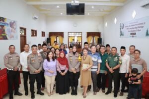Minggu Kasih Polres Kediri Bersama Jemaat GPDI Theos Ringinrejo