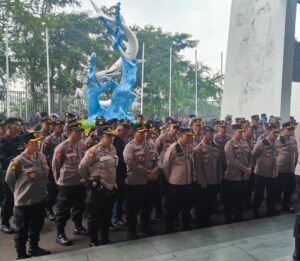 Polrestabes Surabaya Terjunkan 2.503 Personel, Amankan Lanjutan Liga 1 Persebaya vs Dewa United