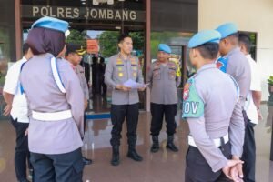 Jelang Putusan MK, Polres Jombang Siagakan Personel Amankan Gedung KPU dan Bawaslu Jombang