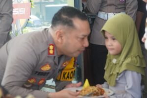Peduli Sesama, Kapolres Pasuruan Gelar Halal Bihalal Dan Berikan Santunan Kepada Anak Yatim.
