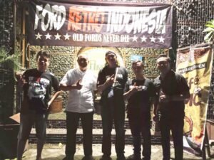 Komunitas Mobil Fri Ford Retro Indonesia Sukses Giat Halal Bihalal Untu Menjalin Persaudaraan