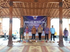 Hadiri Halal Bihalal, Ini Pesan Kapolsek Menganti AKP Roni Ismullah, SH. MM Untuk PPDI Kecamatan Menganti