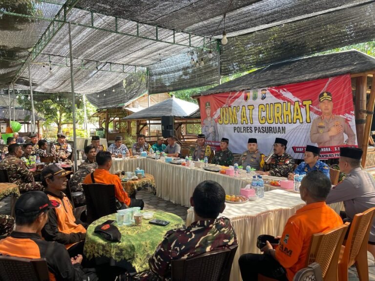 Mempererat Tali Silaturahmi Polri Dengan Masyarakat, Polres Pasuruan Gelar Jum’at Curhat.