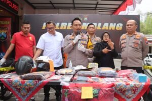 Polisi Berhasil Mengungkap Misteri Meninggalnya IRT di Malang, 1 Tersangka Ditangkap di Surabaya.