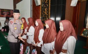Peringati 1 Muharram Kapolda Jatim : Jadikan Momentum Tahun Baru Islam Sebagai Pijakan Intropeksi.