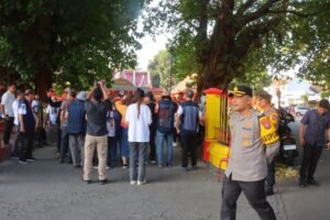 Polres Probolinggo Kota Siagakan Personel Pengamanan Dukung Kelancaran Promosi Wisata.