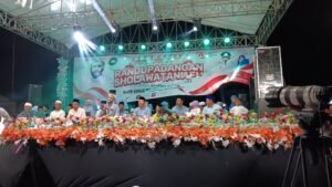 Randupadangan Bersholawat AEH, memperingati HUT RI ke 79 dan Sedekah Bumi.