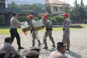 Polres Mojokerto Maksimalkan Latihan Dalmas Siap Kawal Tahapan Pilkada 2024.