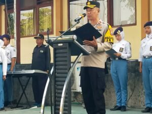 Motivasi Pelajar, Kapolsek Jetis Jadi Irup di SMK Negeri 1 Jetis.