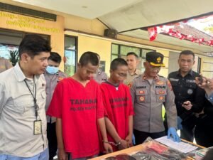 Polisi Berhasil Amankan Dua Tersangka Jambret Sasar Emak-emak di Area Parkir Mall Surabaya.