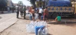 Polisi Kembali Salurkan 10 Ribu Liter Air Bersih Untuk Warga Rejotangan Tulungagung.