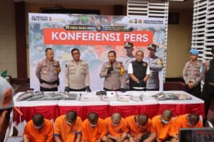 Polres Probolinggo Kota Ungkap Kasus Tawuran Antar Gengster, 7 Pemuda Diamankan.