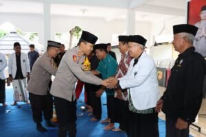 Cooling System, Polres Tuban Gelar Doa Bersama Perguruan Silat untuk Kondusifitas Pilkada 2024.