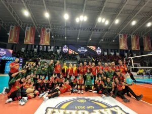 Tim Voli Putra Putri Polda Jatim Raih Tiket Babak Final di Kapolri Cup 2024.