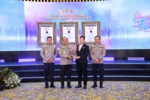 MURI Anugerahkan Tiga (3) Sekaligus Penghargaan Untuk Assessment Center Polri.
