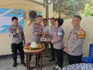Tasyakuran Polsek Tanggulangin Peringati HUT Bhayangkara Polri ke 79, Polri Untuk Masyarakat