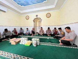 Binrohtal Personel Polsek Krian di Musholla Al Iman, Tingkatkan Keagamaan Islami