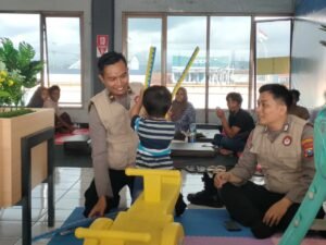 Polresta Banyuwangi Libatkan Tim Psikolog Dampingi Keluarga Korban KMP Tunu Pratama Jaya 