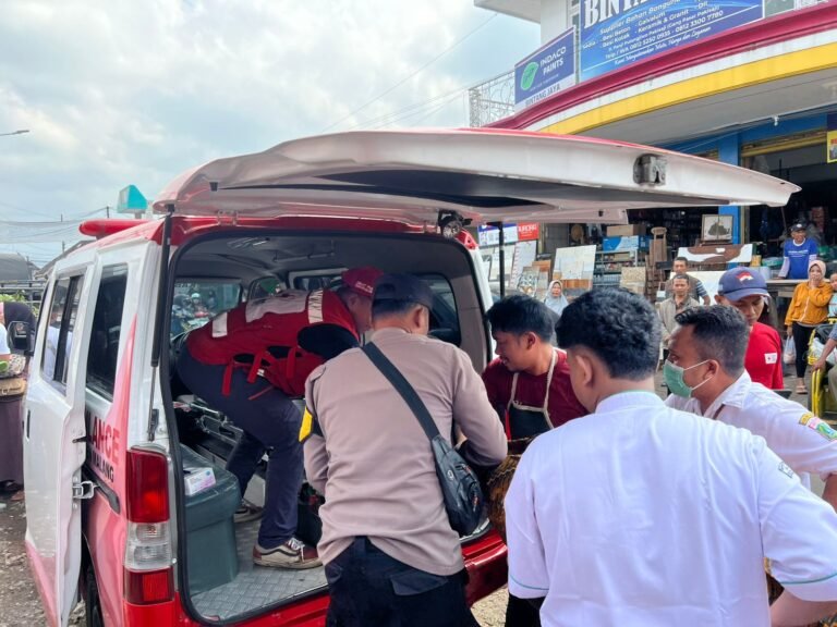 Pedagang di Pasar Pakisaji Meninggal Mendadak, Polisi Lakukan Pemeriksaan