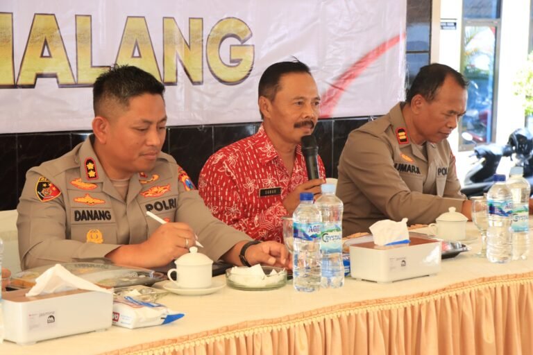 Warga Apresiasi Polres Malang Hadirkan Pelayanan Terpadu hingga Dialog Kamtibmas