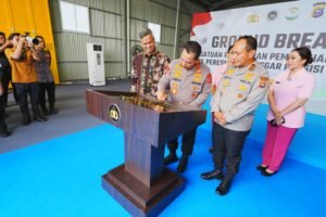 Dukung Penuh Program MBG, Kapolri Hadiri Groundbreaking 9 SPPG Polda Riau