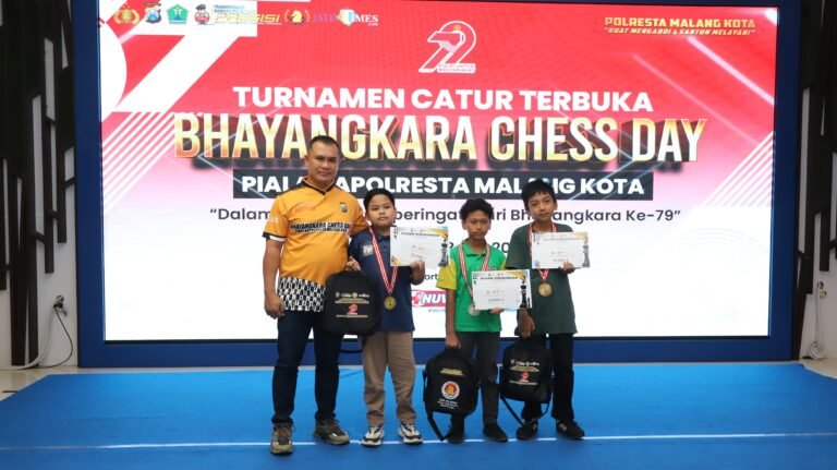 Polresta Malang Kota Lahirkan Atlet Muda di Tournamen Catur “Bhayangkara Chess Day 2025”, Walikota Beri Apresiasi