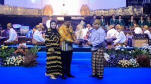 Pagelaran Wayang Kulit Meriahkan Hari Bhayangkara ke-79, Polres Malang Ajak Masyarakat Lestarikan Budaya