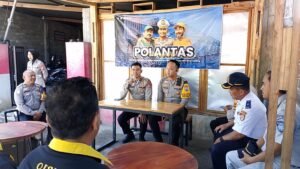 Polantas Menyapa di Terminal Anjuk Ladang, Korlantas Polri Sosialisasikan Ops Patuh Semeru 2025