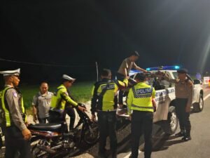 Polisi Gelar Patroli Balap Liar di Jalur Lintas Utara Lamongan 9 Motor Diamankan