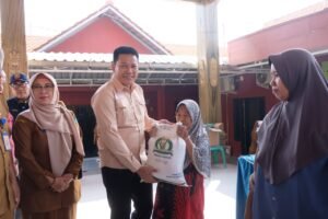Monitoring Bantuan Pangan, Bupati Subandi: Manfaatkan Beras untuk Konsumsi Pribadi