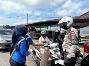 Polres Sumenep Catat Penurunan Kecelakaan Signifikan dalam Operasi Patuh Semeru 2025