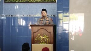 Kapolres Nganjuk Safari Jumat di Masjid Al-Muttaqien, Sosialisasikan Layanan Hotline dan Lapor Kapolres