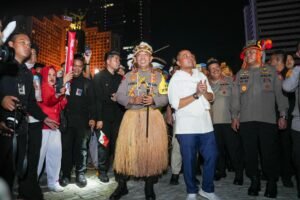 Kapolri dan Mensesneg Tinjau Panggung Rakyat di HI, Masyarakat Antusias