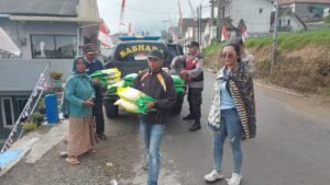 Polres Pasuruan Gelorakan Program Beras Murah, Polsek Tosari Prioritaskan Masyarakat Pelosok