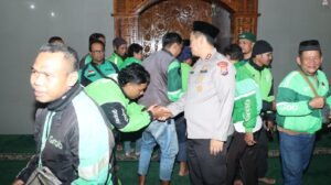 Doa Bersama Polres Nganjuk dan Komunitas Ojol untuk Alm. Affan Kurniawan