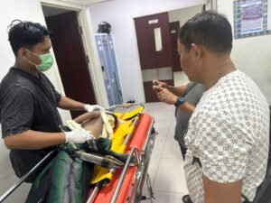 Polsek Krian Dampingi Olah TKP Penemuan Jenazah Anak Tenggelam di Sungai Kemerakan