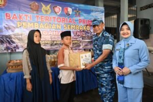 Bakti Teritorial Prima, Lanud Adi Soemarmo Gelar Bakti Kesehatan Dan Pembagian Sembako