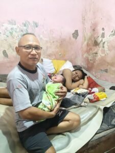 Dramatis! Aksi Heroik Mulyadi, Ketua OBN Bantu Proses Persalinan