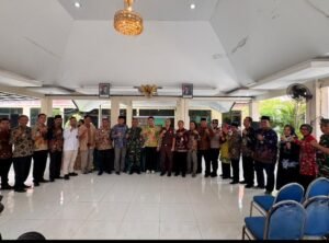 Bupati Sidoarjo Abah Subandi Gelar Pasar Beras Murah SPHP di Kecamatan Sedati,di Serbu Warga