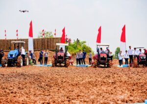 Wapres Pimpin Tanam Jagung Serentak Kuartal IV Polri, Komitmen Dukung Swasembada Pangan