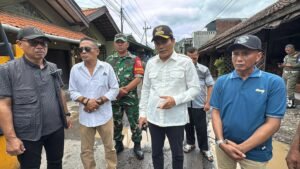 Pemkab Sidoarjo Kebut Betonisasi Jalan Kureksari-Kepuhkiriman, Warga Senang Jalan Tak Gampang Rusak Lagi