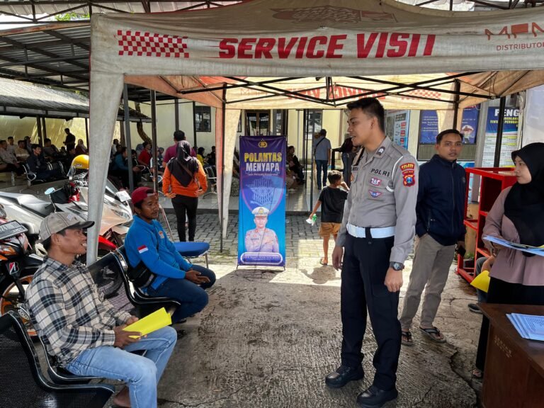 Polres Jember Hadirkan Layanan Publik yang Cepat – Transparan dan Humanis Lewat Program Polantas Menyapa