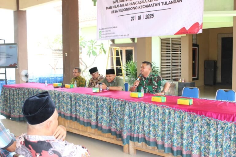 Kodim dan Bakesbangpol Sidoarjo Gelar Sosialisasi Wawasan Kebangsaan dan Nilai-nilai Pancasila di Desa Kedondong
