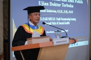 Kapolda Jabar Raih Gelar Doktor Lewat Disertasi “Cerita dari Mesuji”, Paparkan Kondisi Polisi di Tengah Konflik