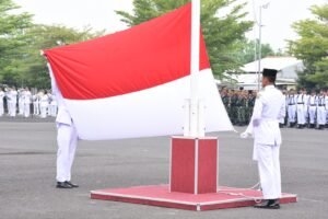 Peringati Hari Pahlawan, Pemkab Sidoarjo Gelar Upacara Bendera.           